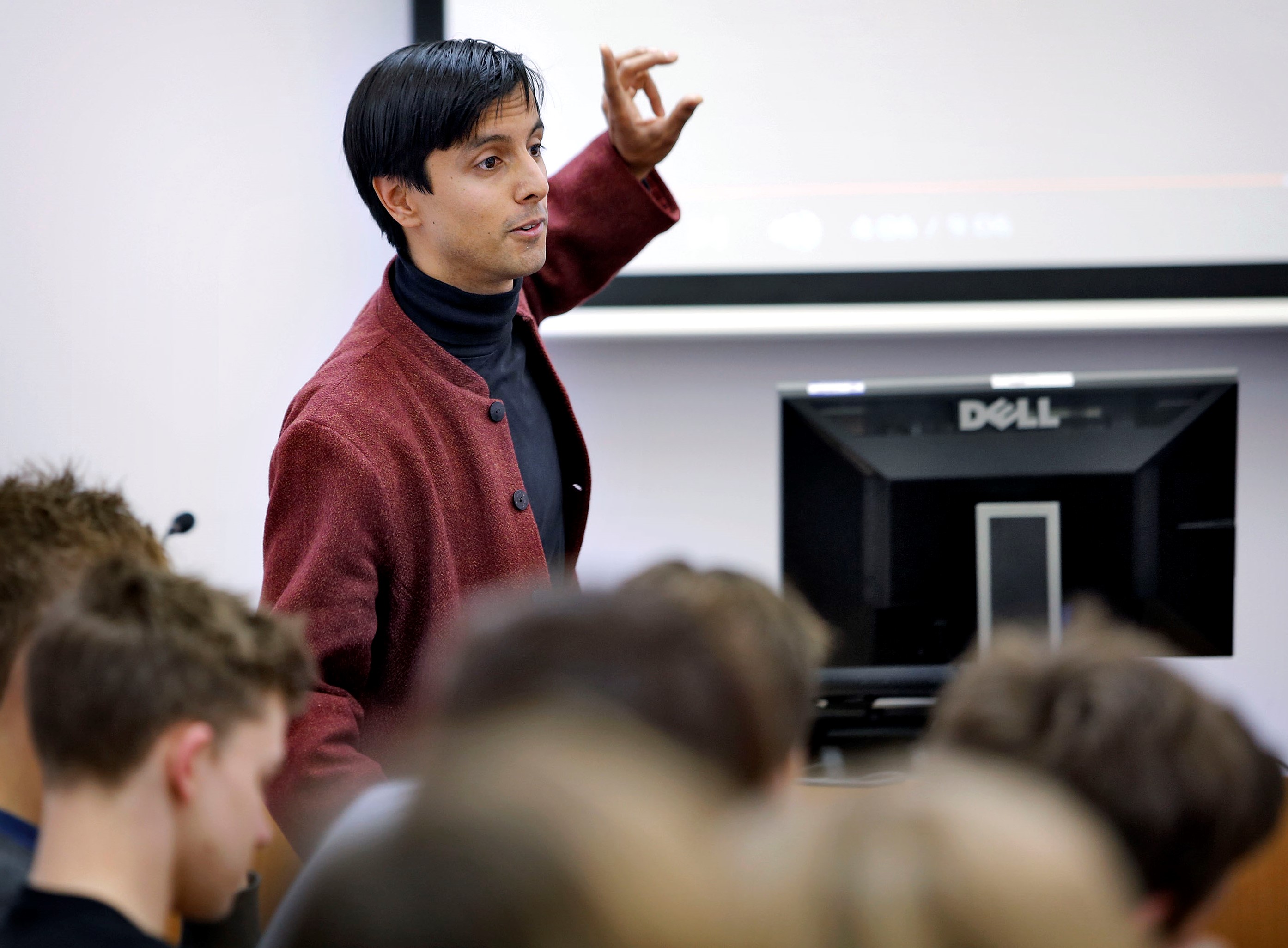 Emile teaching a class